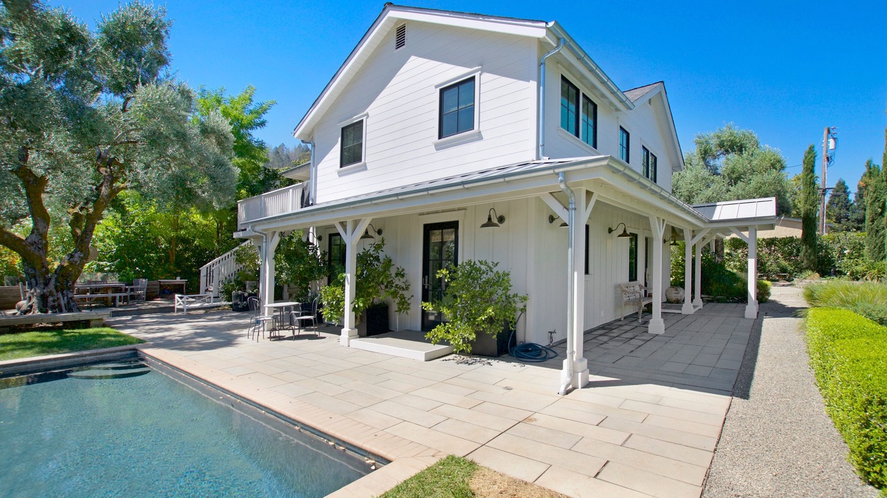 Photo of Outdoor in St. Helena
