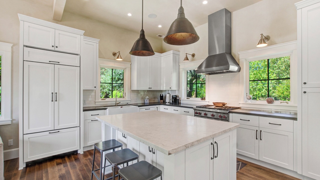 Photo of Kitchen in St. Helena