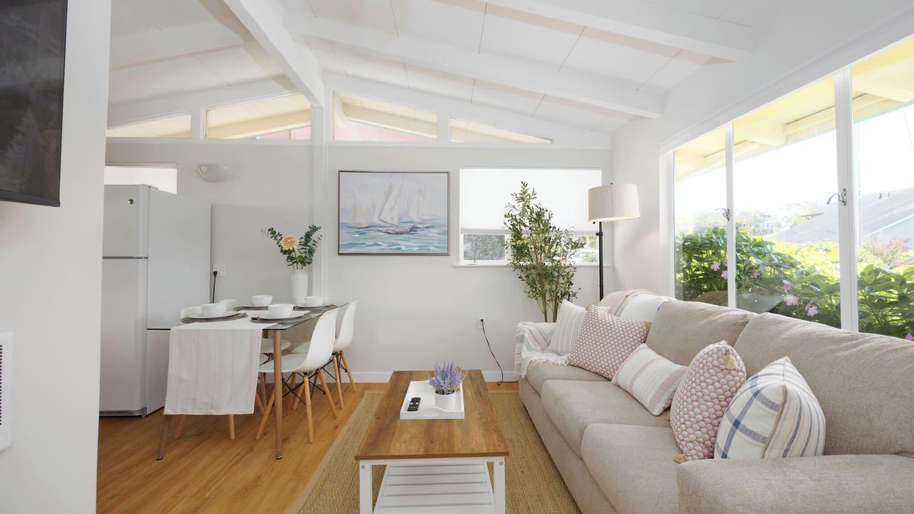 Photo of Livingroom in El Granada