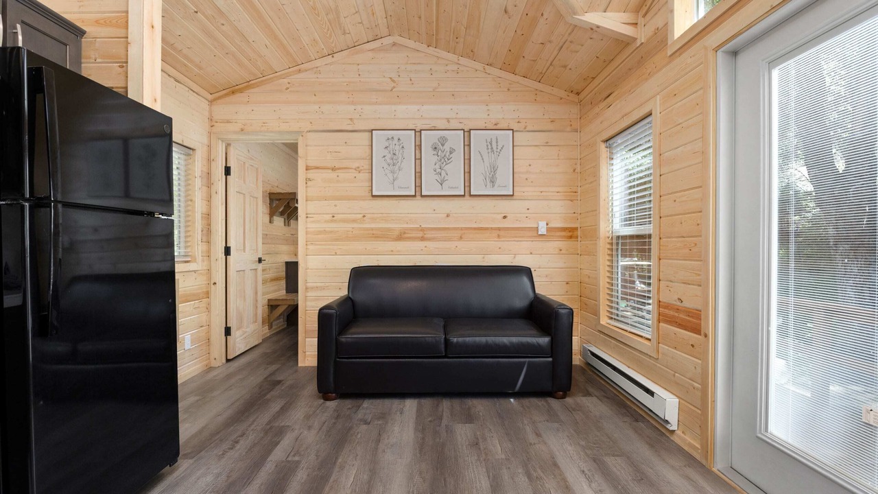 Photo of Livingroom in Kernville