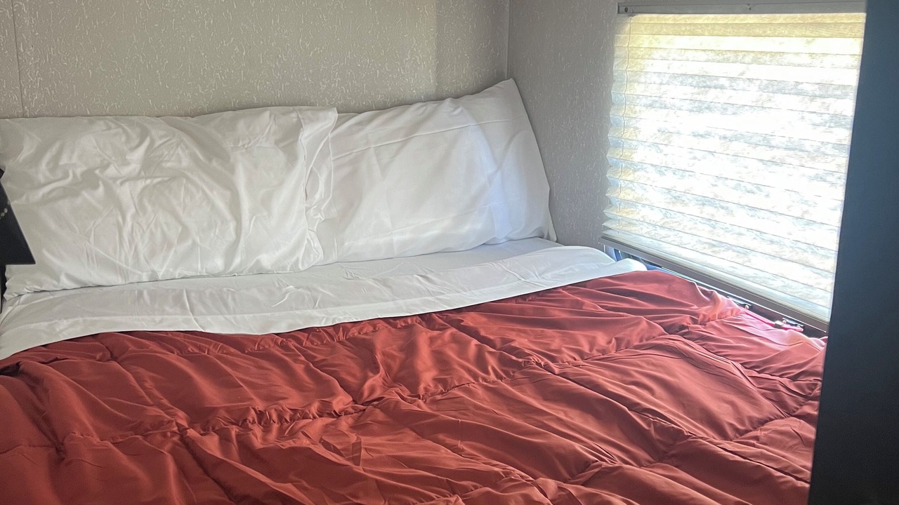Photo of Bedroom in Coarsegold