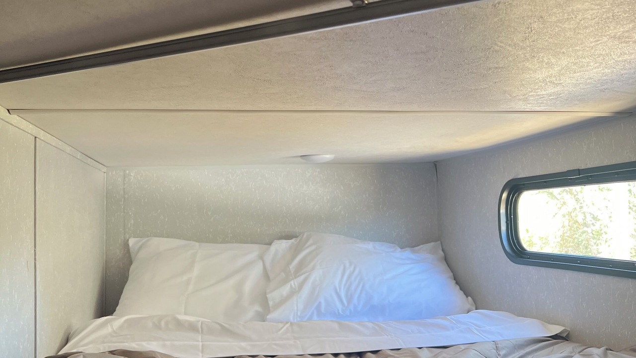 Photo of Bedroom in Coarsegold