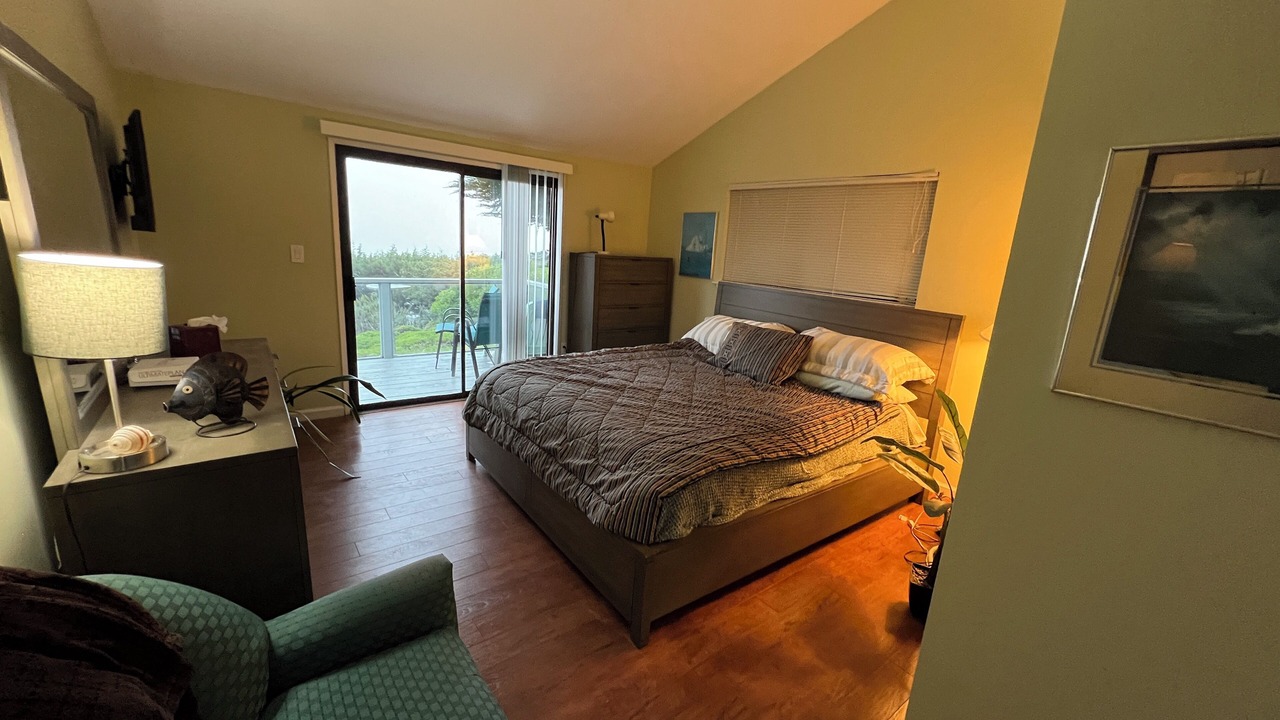Photo of Bedroom in Bodega Bay