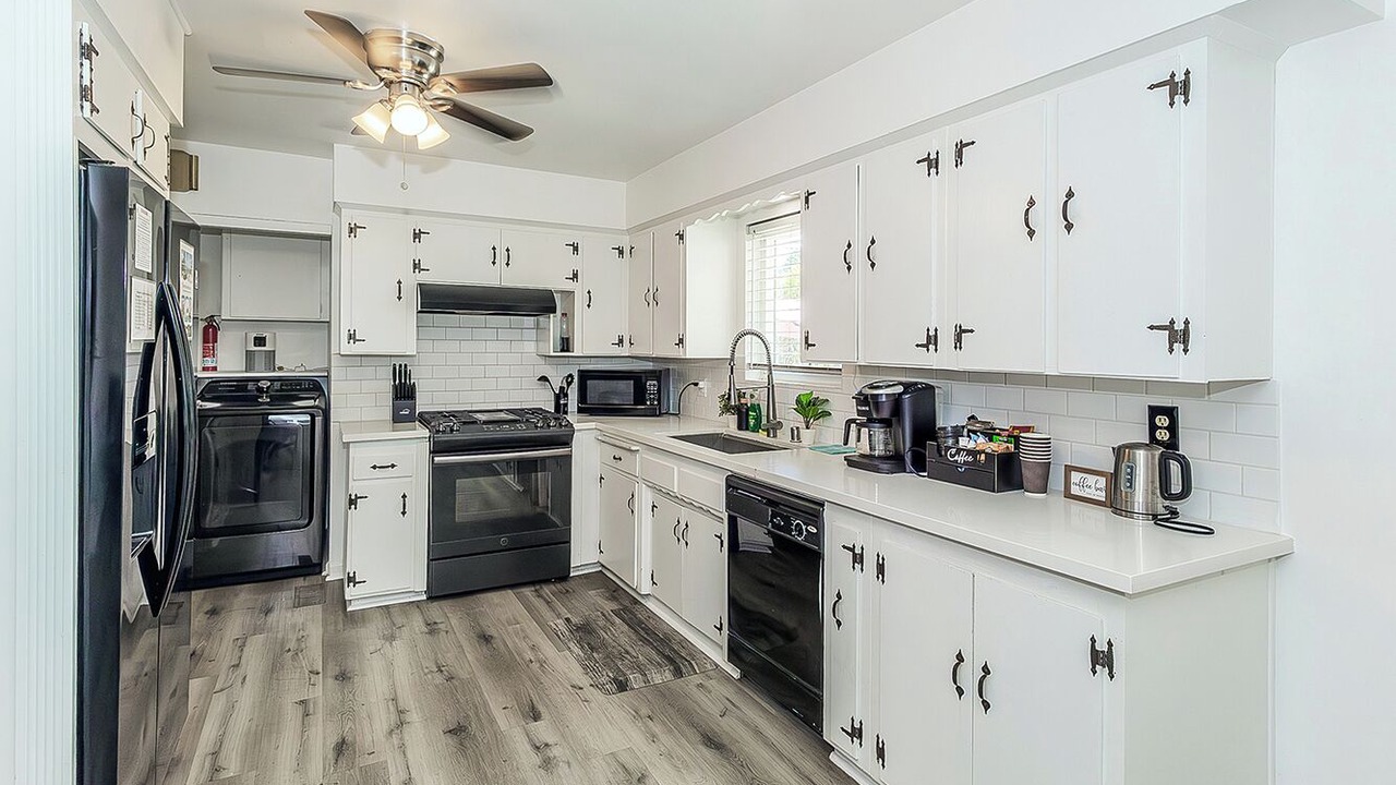 Photo of Kitchen in Roosevelt