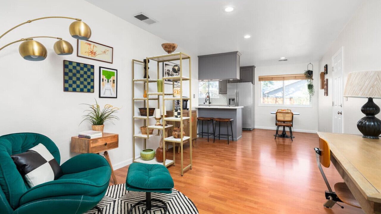 Photo of Livingroom in Concord