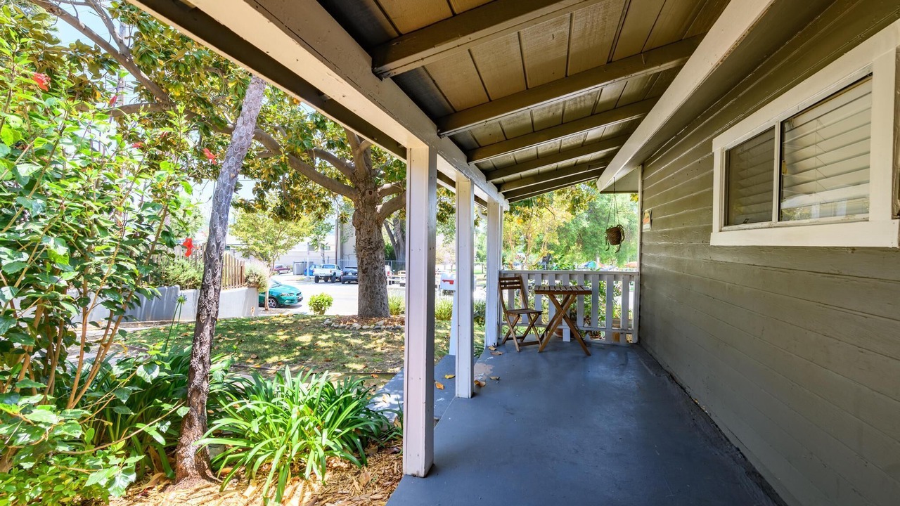 Photo of Patio Balcony in Highland Park
