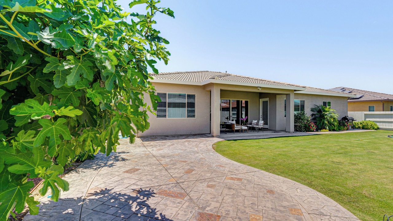Photo of Outdoor in Greenacres