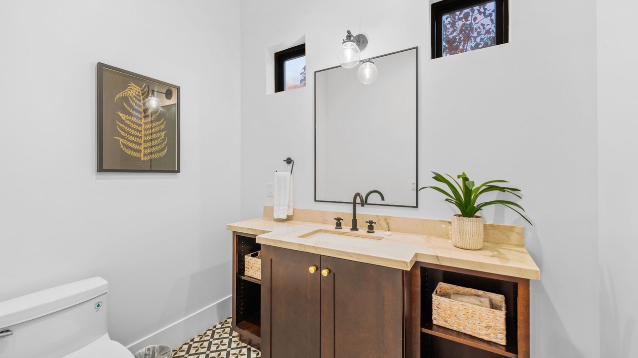 Photo of Bathroom in Ventura