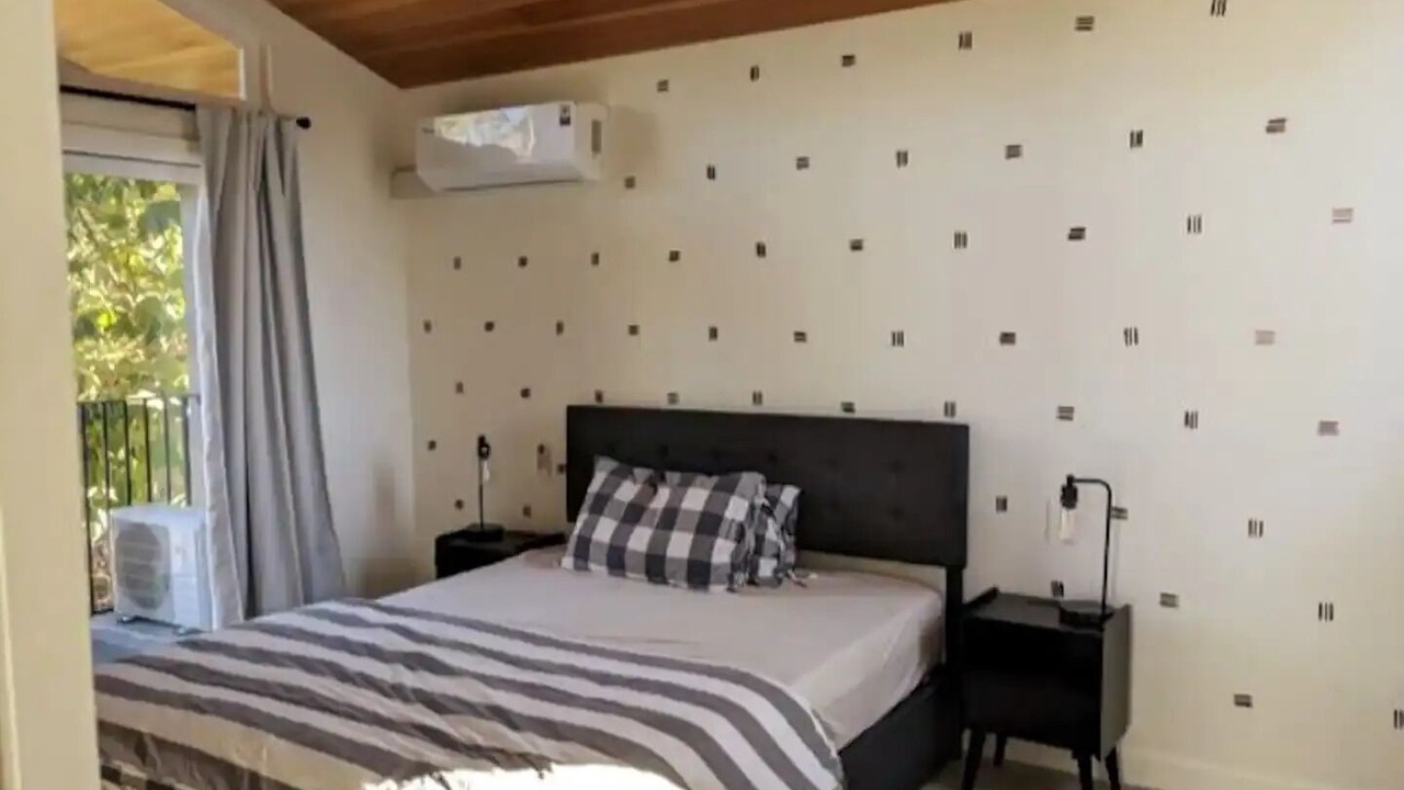 Photo of Bedroom in Mountain View