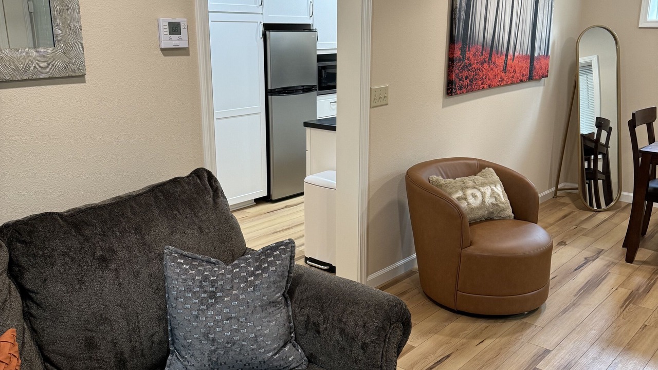 Photo of Livingroom in Chico