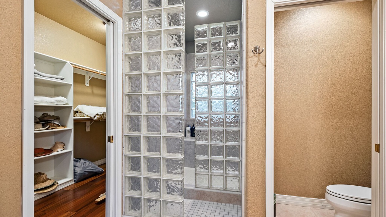 Photo of Bathroom in Bullhead City