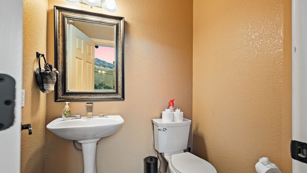 Photo of Bathroom in Bullhead City