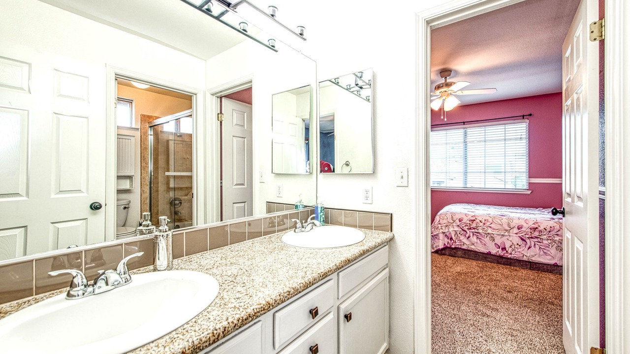 Photo of Bathroom in Clovis