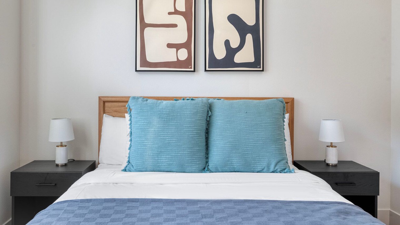 Photo of Bedroom in Mountain View