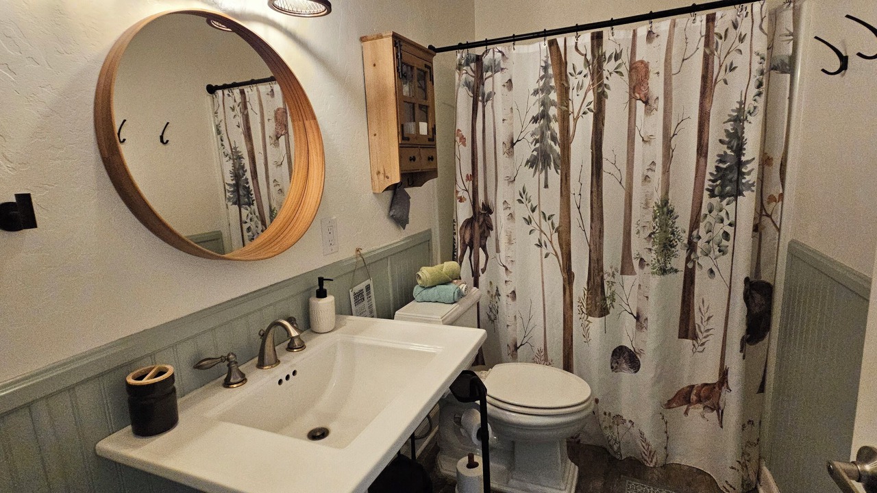 Photo of Bathroom in Kernville