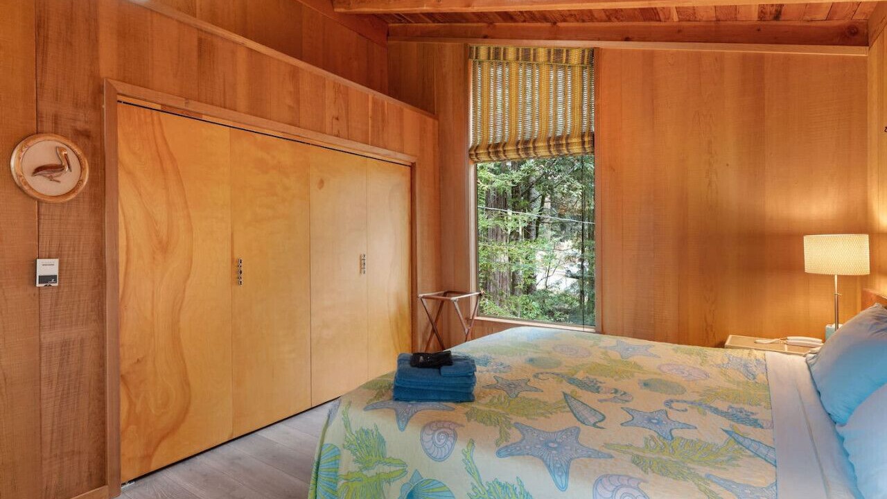 Photo of Bedroom in Gualala