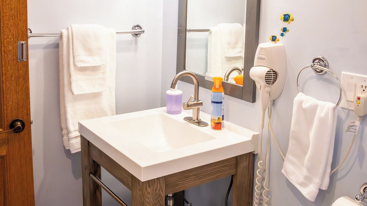 Photo of Bathroom in Anaheim Colony Historic District