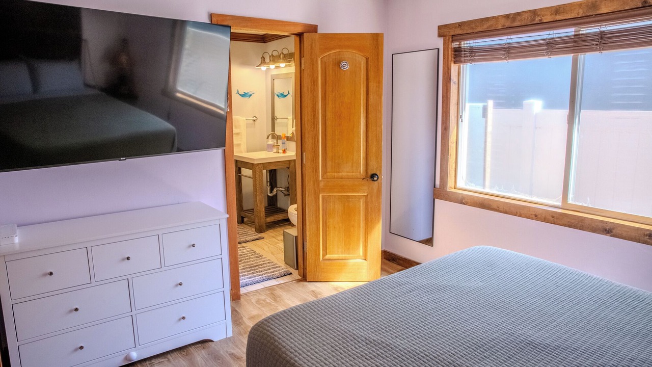 Photo of Bedroom in Anaheim Colony Historic District