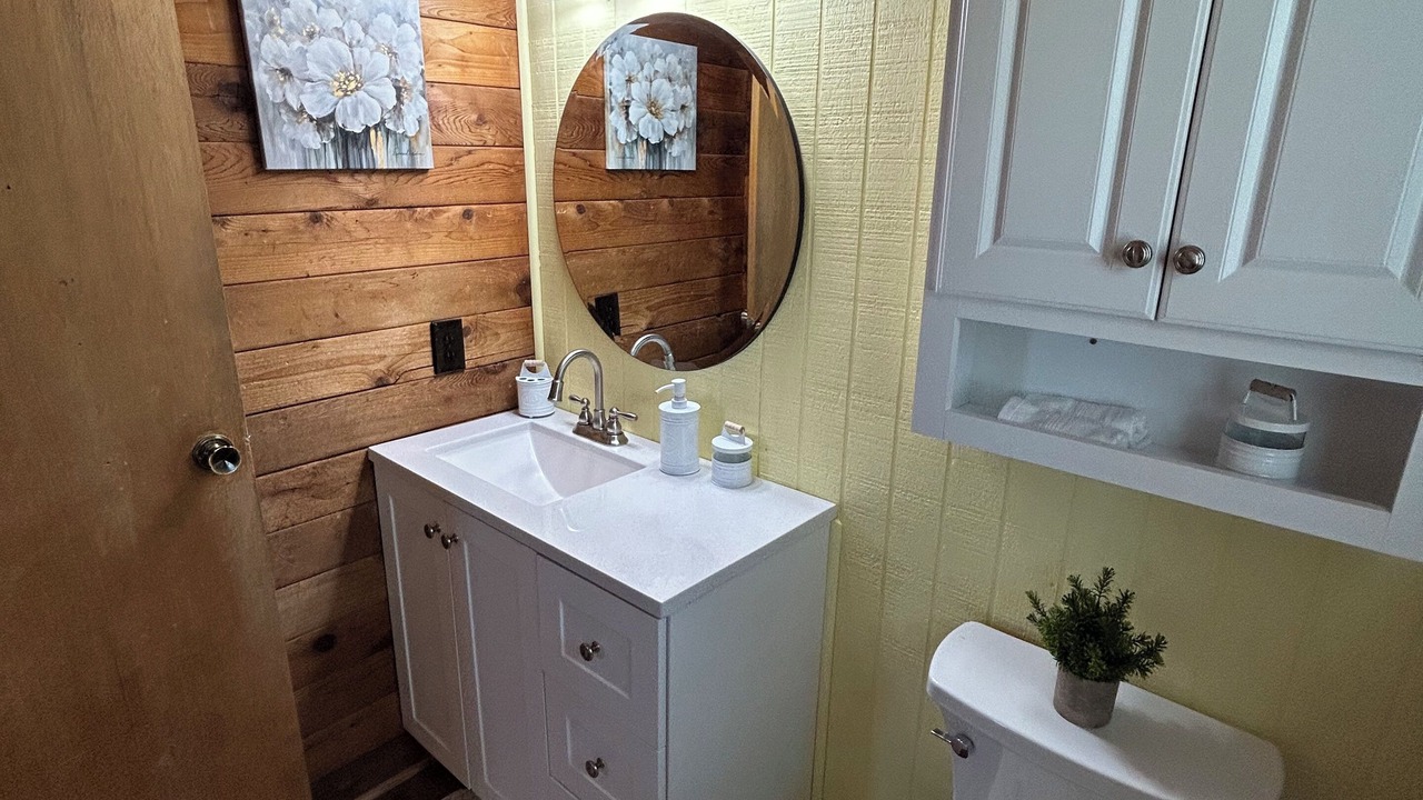 Photo of Bathroom in Diamond Valley