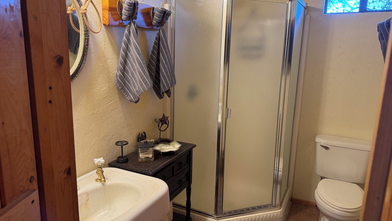 Photo of Bathroom in Paulden