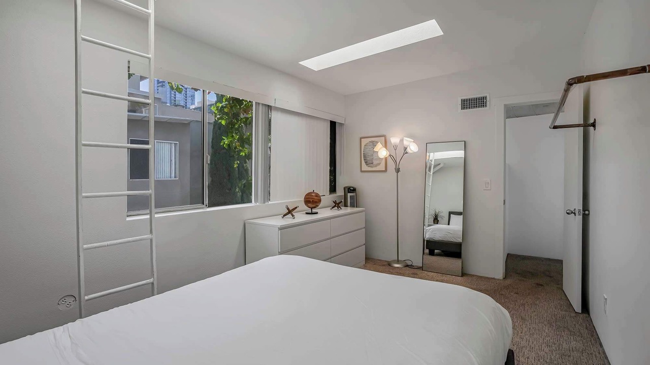 Photo of Bedroom in Little Italy