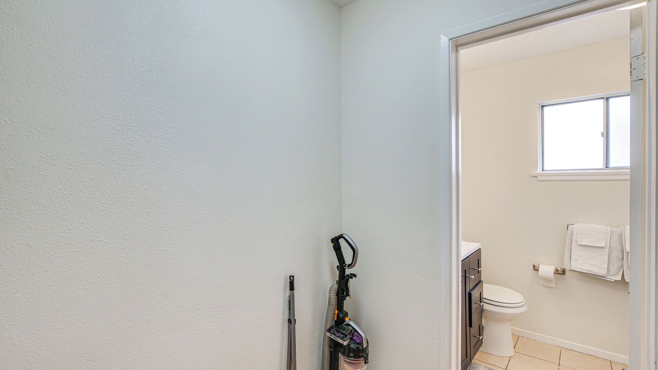 Photo of Bathroom in Harbor