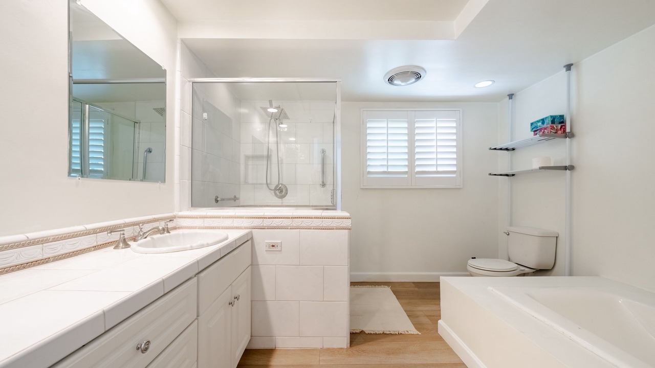 Photo of Bathroom in Hollywood Hills