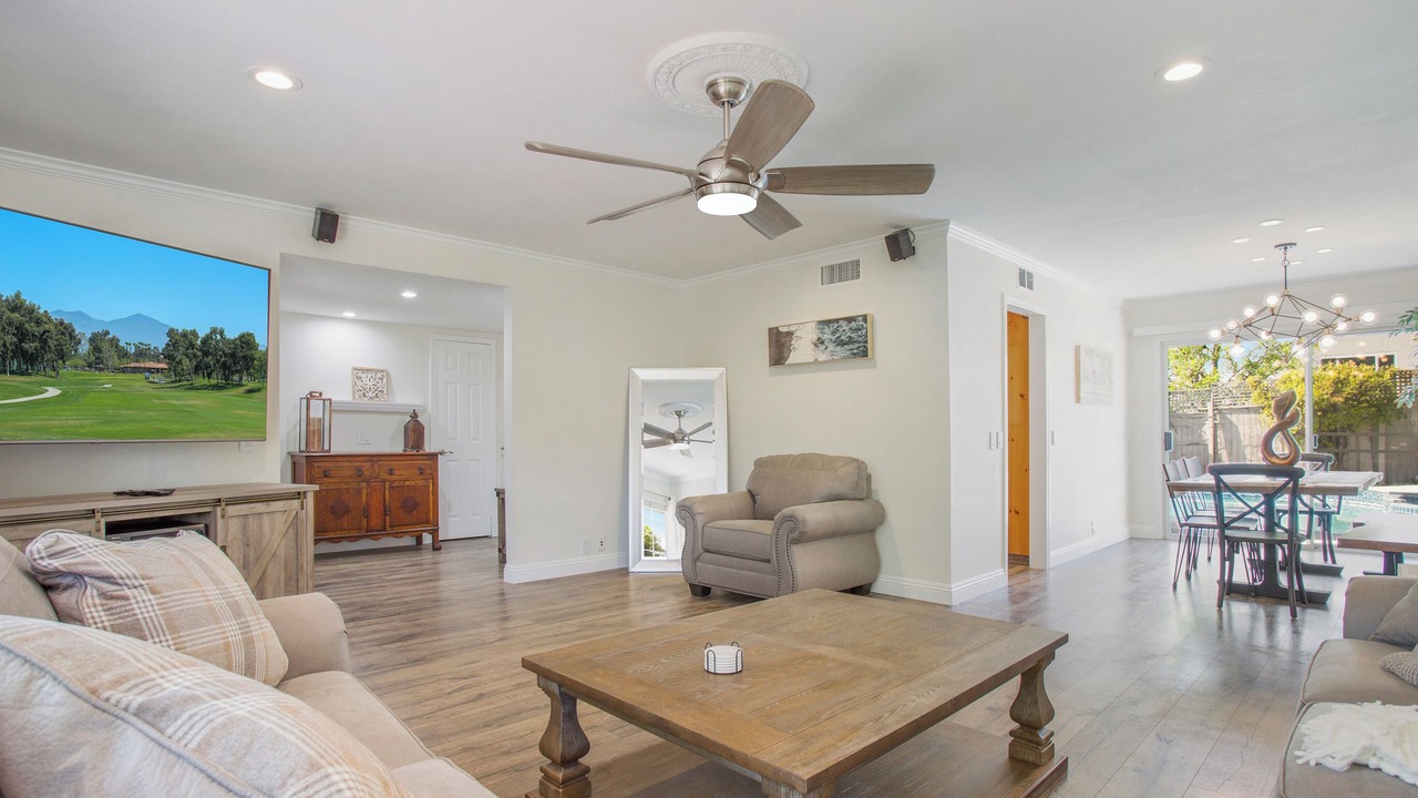 Photo of Livingroom in Aliso Viejo