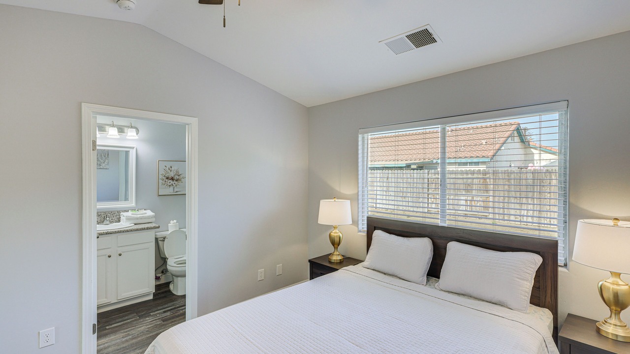 Photo of Bedroom in Pumpkin Center