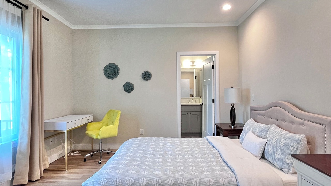 Photo of Bedroom in Pasadena