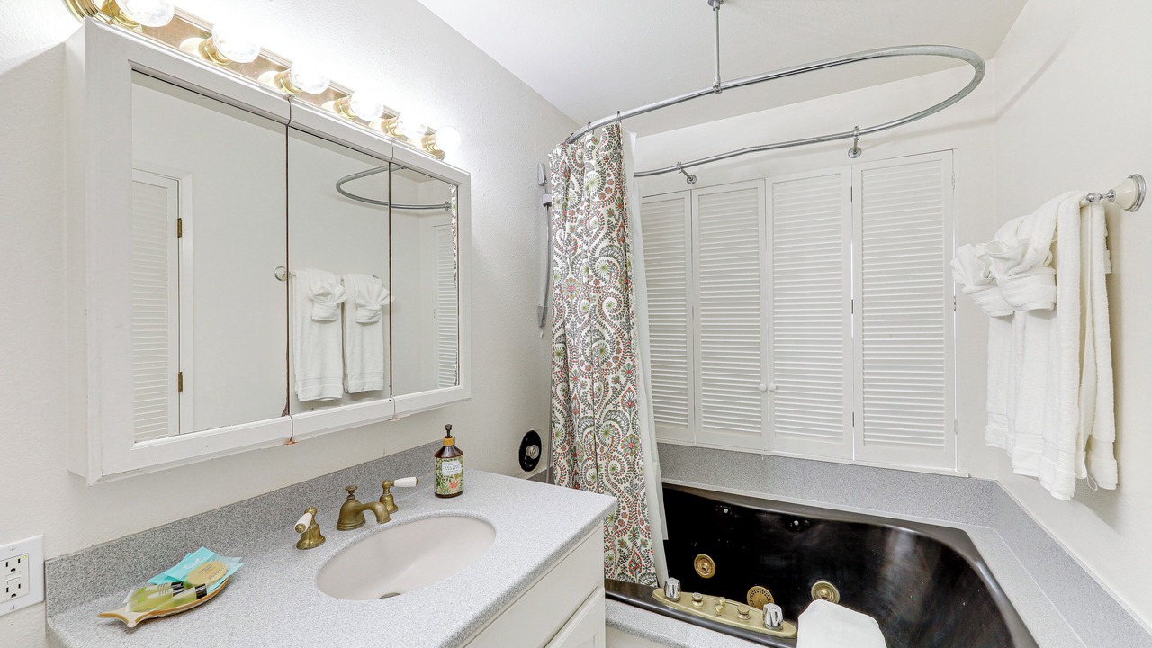 Photo of Bathroom in Santa Barbara