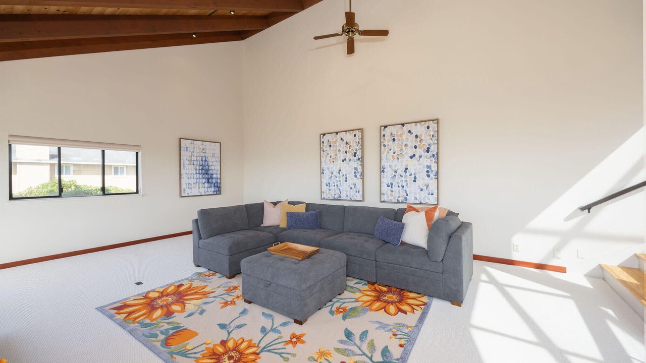 Photo of Livingroom in Moss Beach