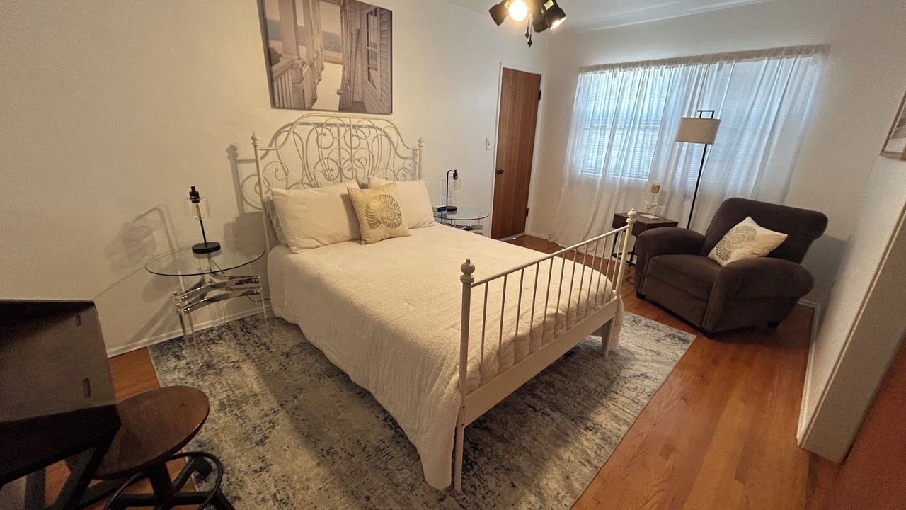 Photo of Bedroom in National City