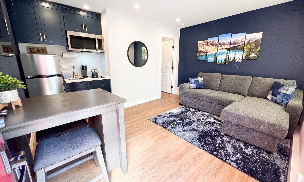 Photo of Livingroom in Burbank