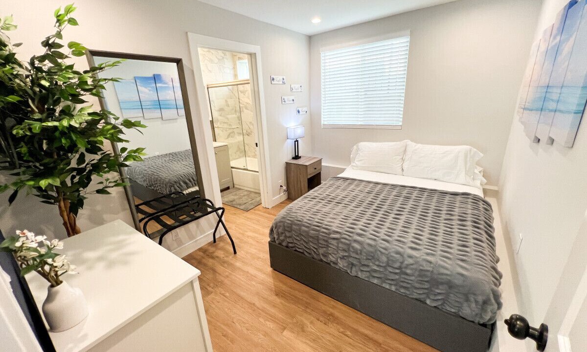Photo of Bedroom in Burbank