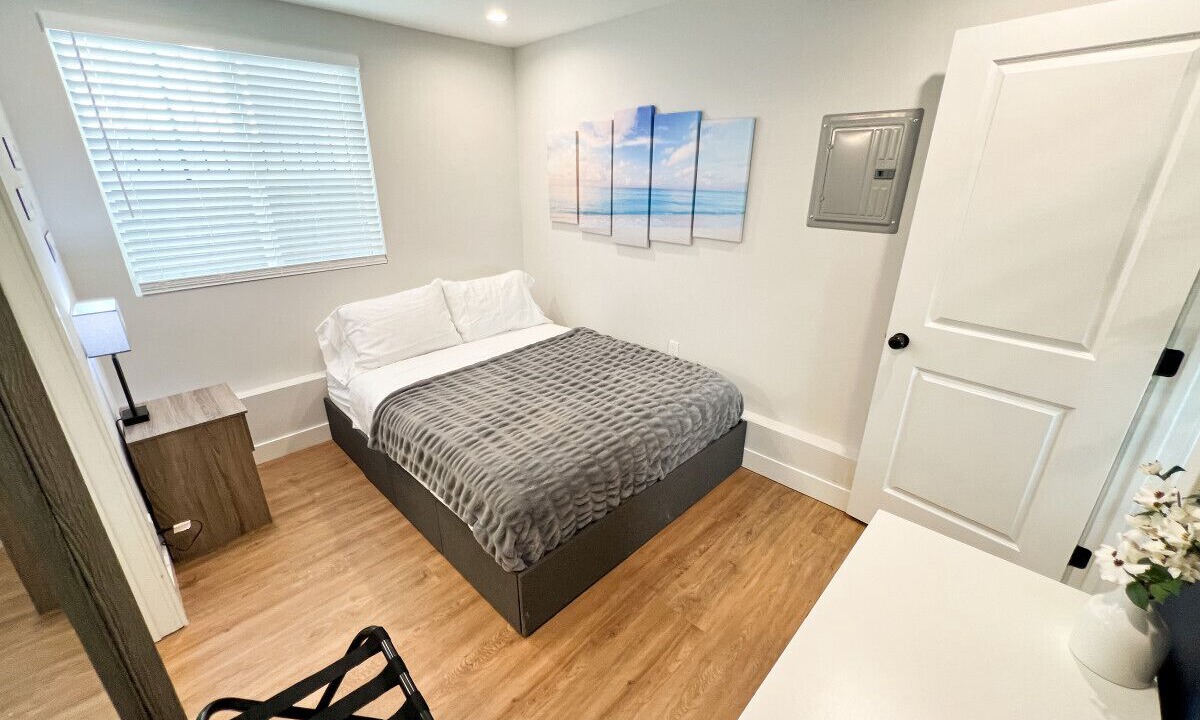 Photo of Bedroom in Burbank