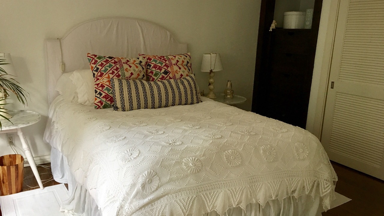 Photo of Bedroom in Mid-Wilshire