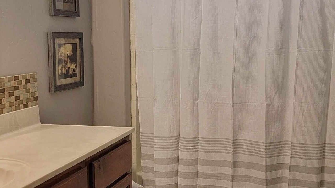 Photo of Bathroom in Williamson