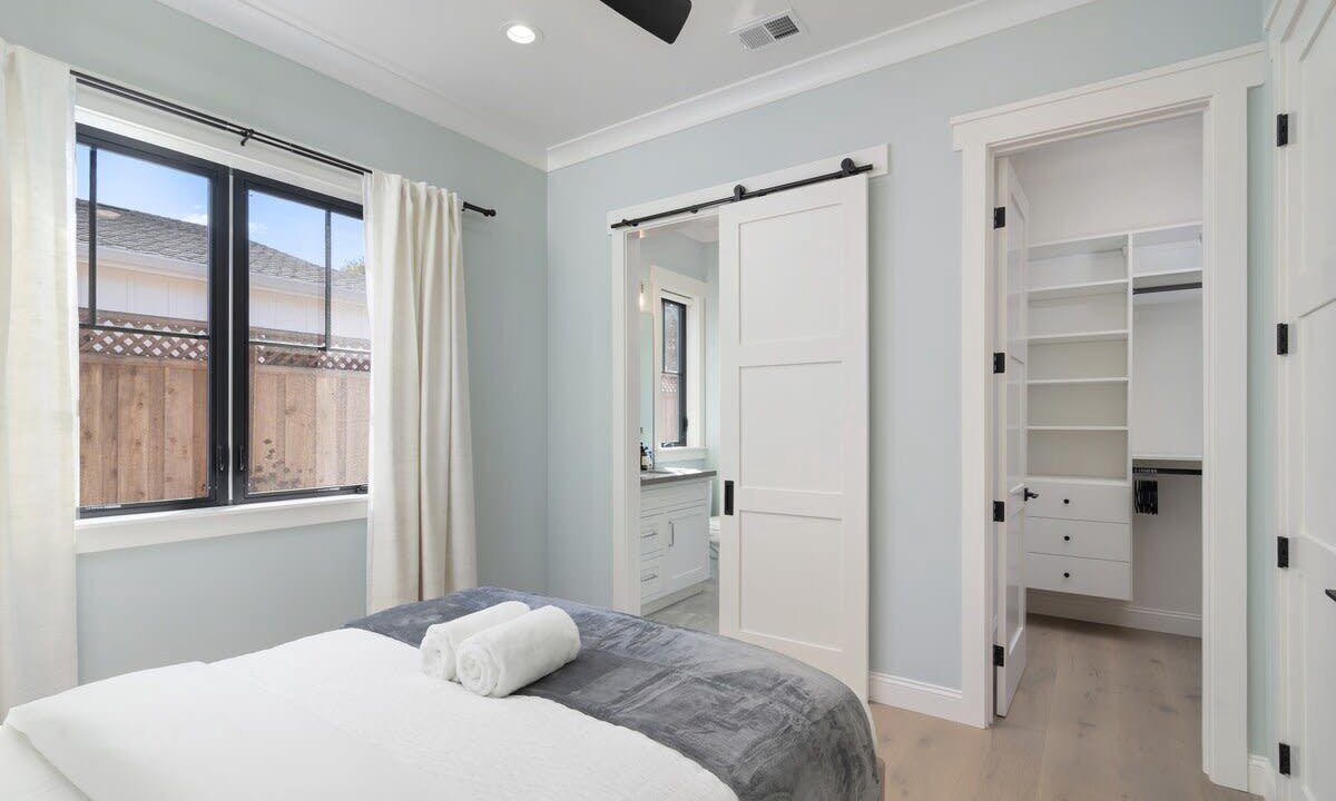 Photo of Bedroom in Silicon Valley