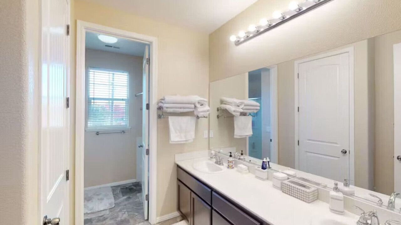 Photo of Bathroom in Chico