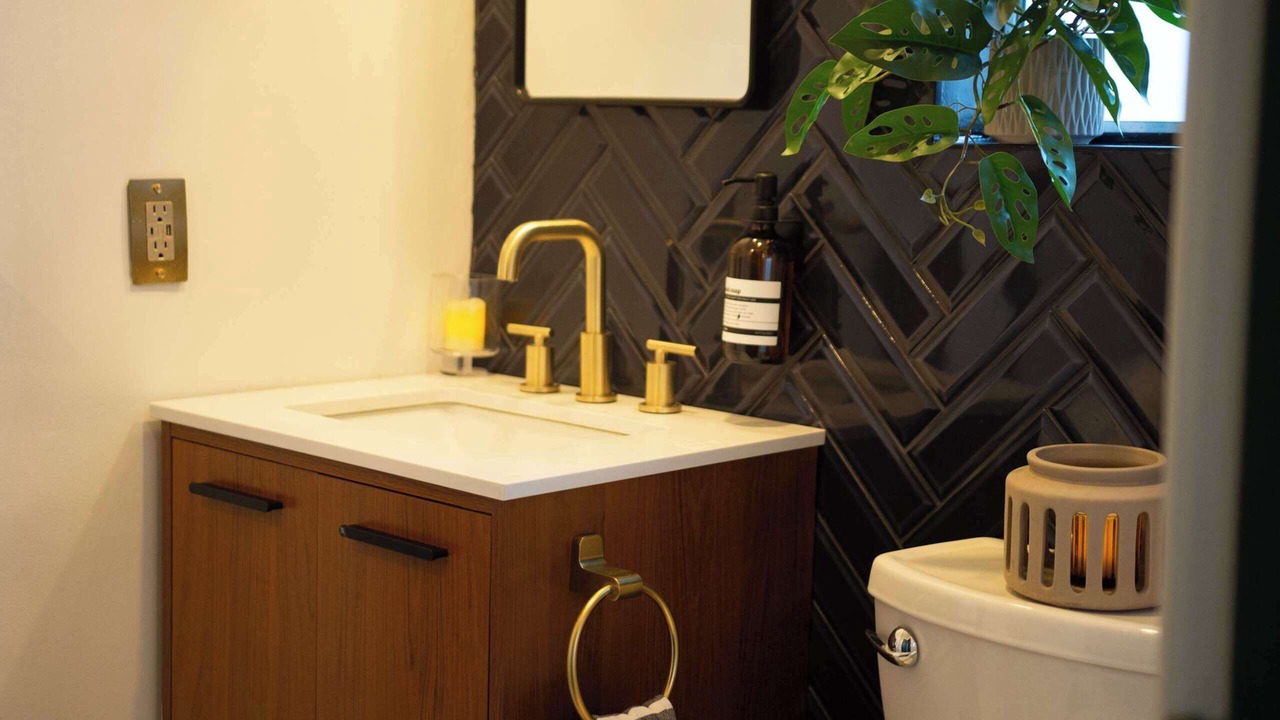 Photo of Bathroom in Melrose