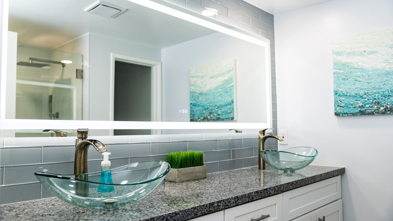 Photo of Bathroom in Coronado