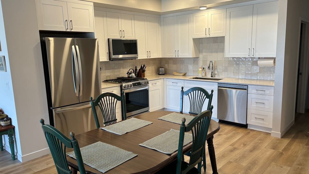 Photo of Kitchen in Railroad District