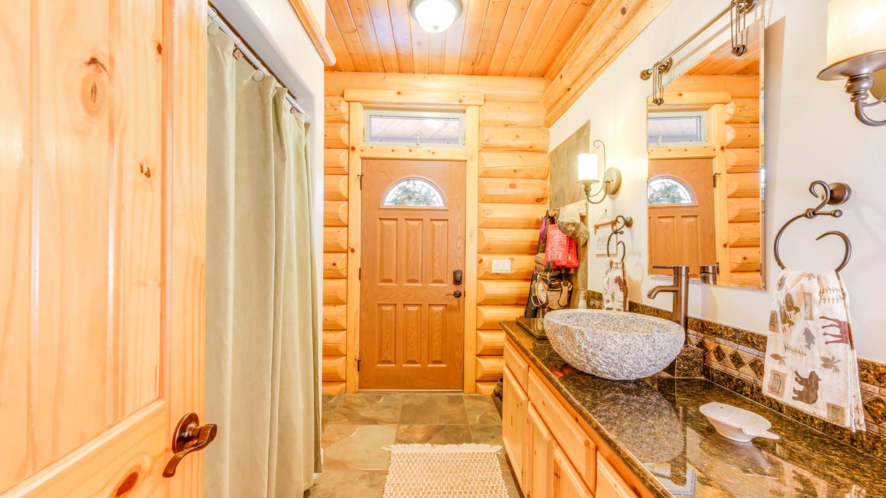 Photo of Bathroom in Shaver Lake