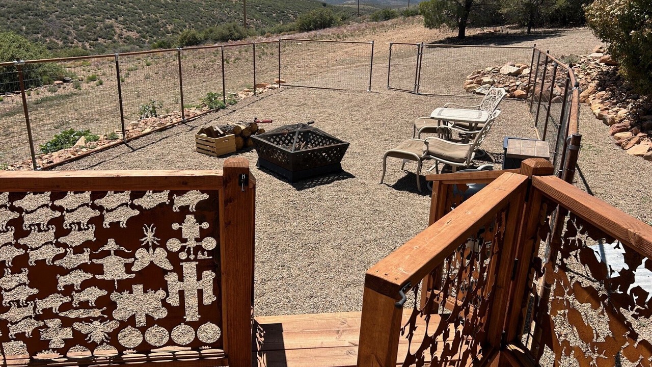 Photo of Patio Balcony in Dewey-Humboldt