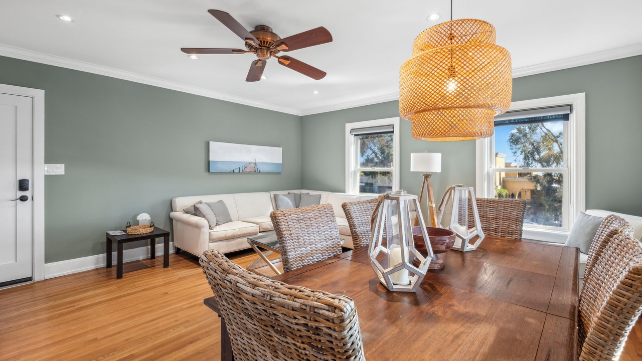 Photo of Livingroom in Laguna Beach