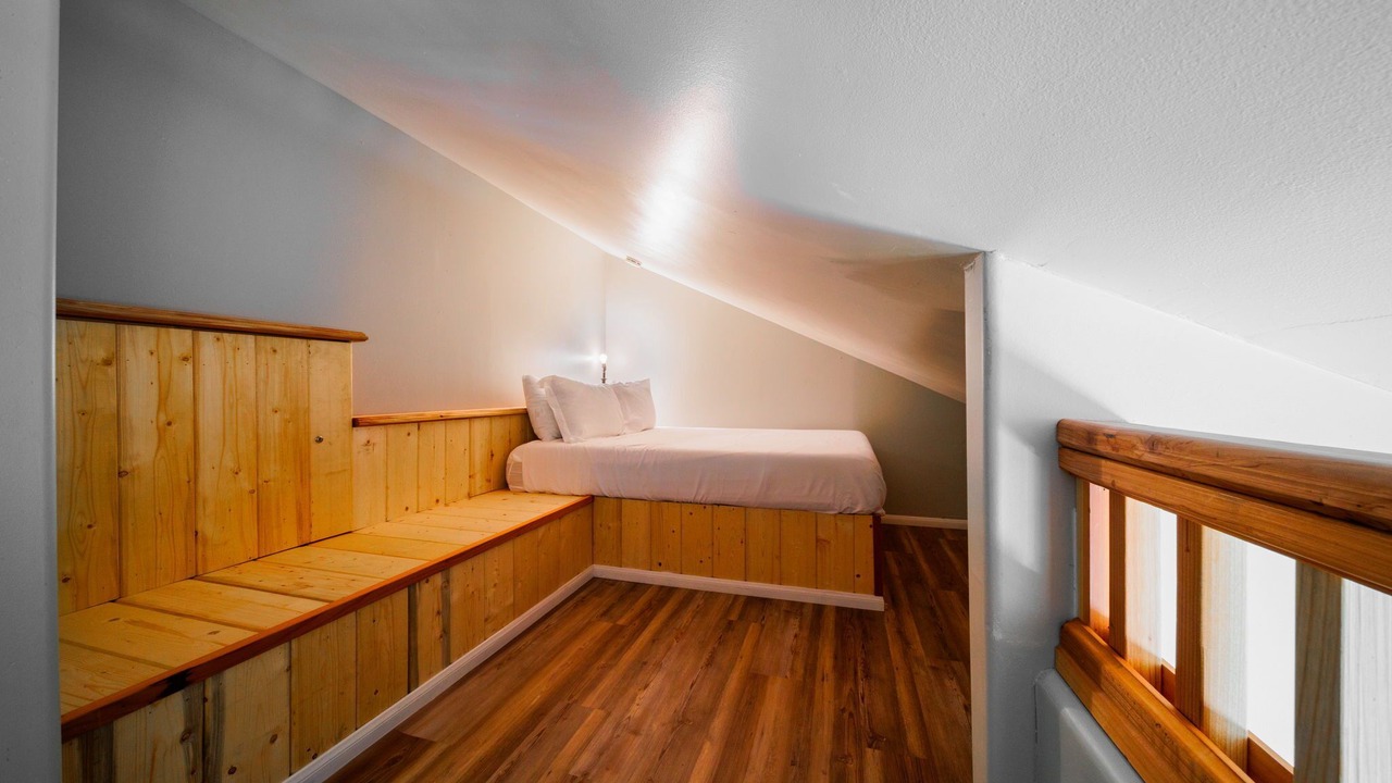 Photo of Bedroom in Murrieta
