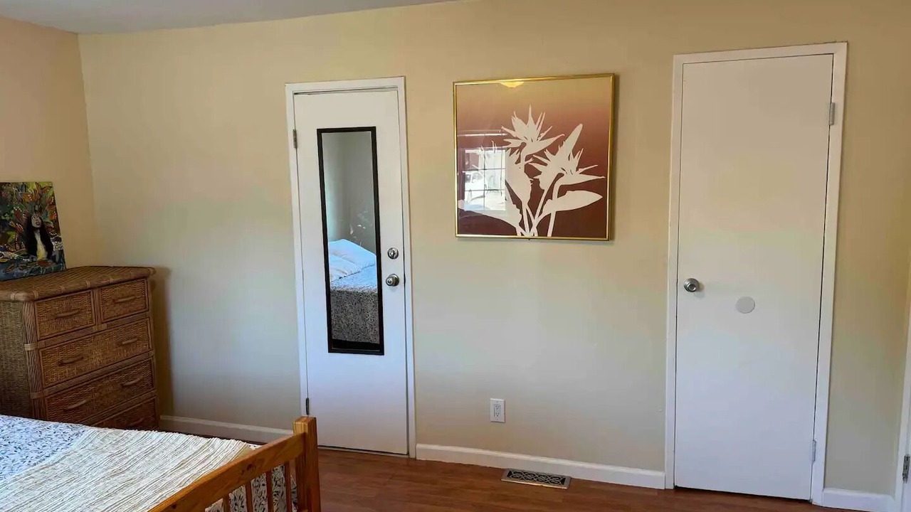 Photo of Bedroom in East Palo Alto