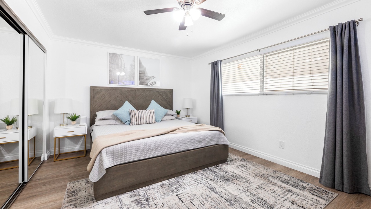 Photo of Bedroom in Huntington Beach