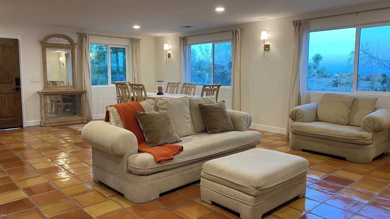 Photo of Livingroom in Yucca Valley